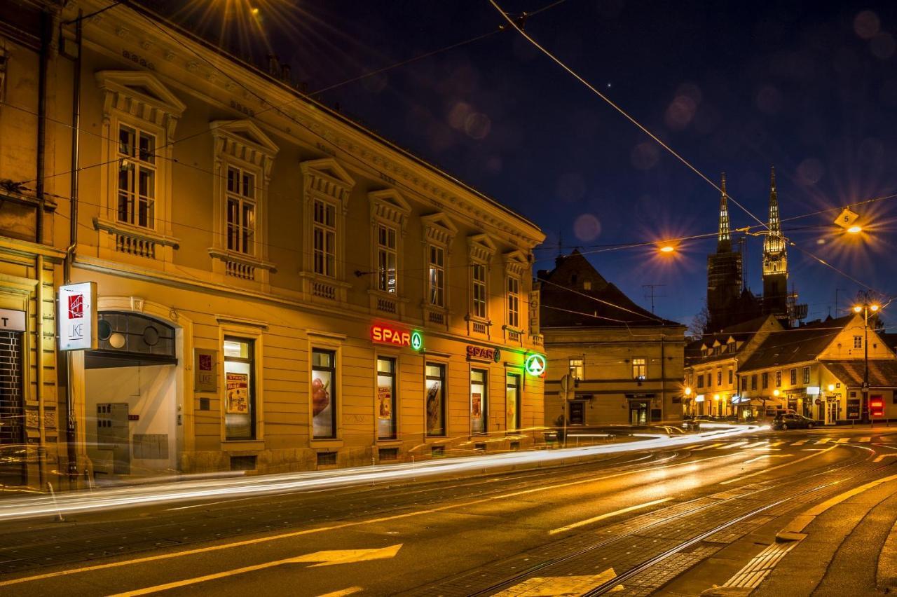 Art Hotel Like Загреб Екстериор снимка
