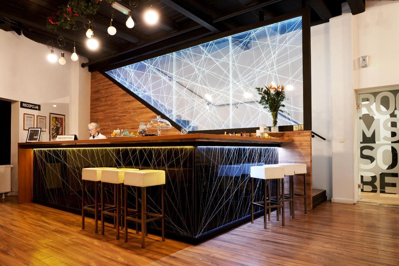 Art Hotel Like Загреб Екстериор снимка