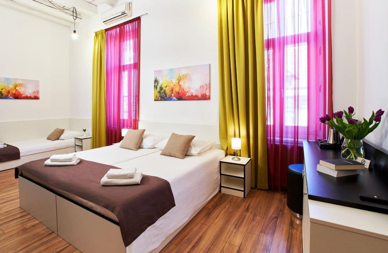 Art Hotel Like Загреб Екстериор снимка